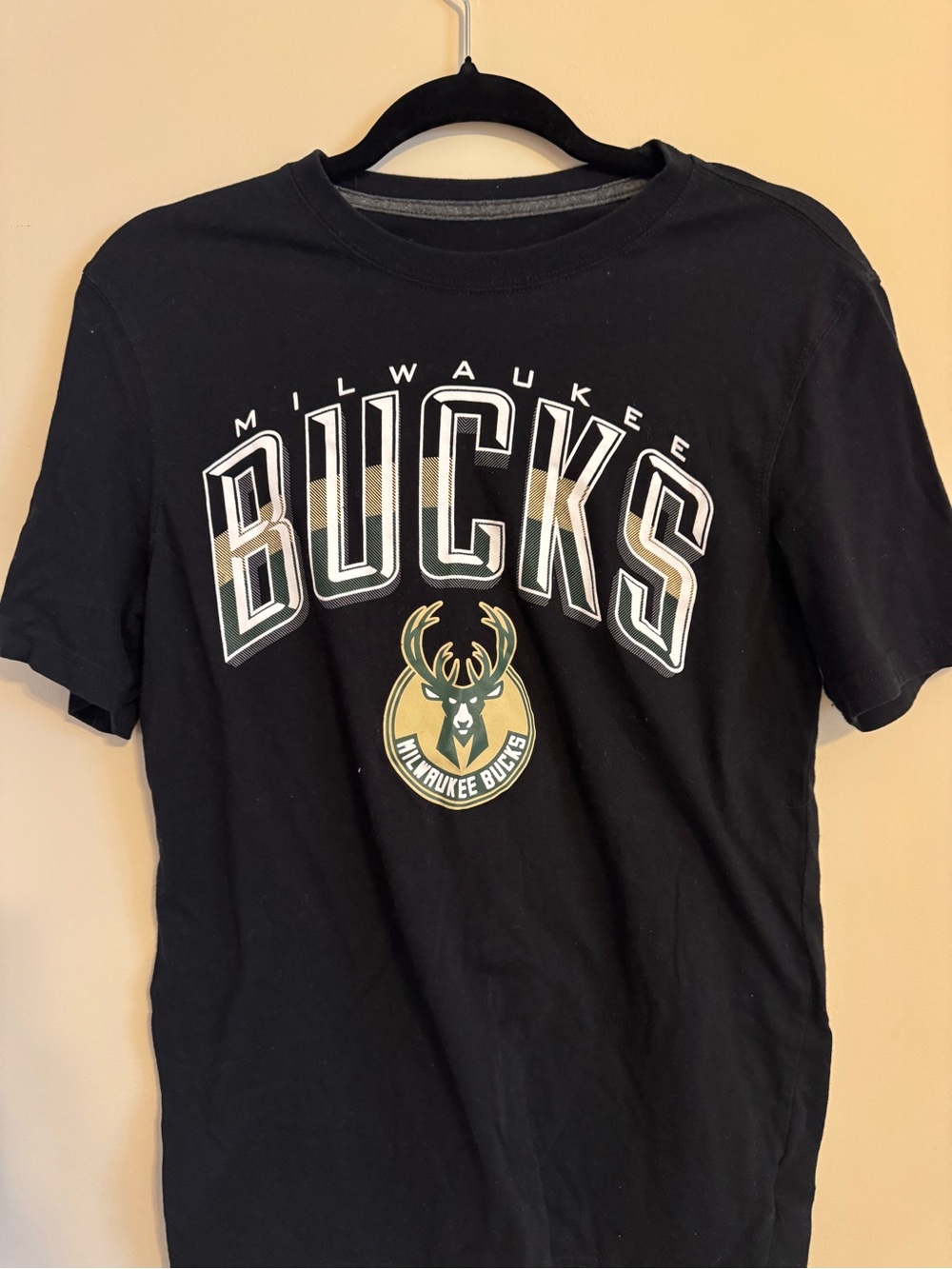 Nike Black Milwaukee Bucks Graphic Short Sleeve Tee